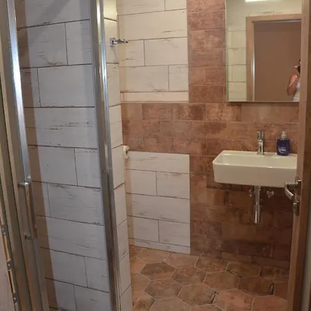 U Konicka بيت ضيافة 3*