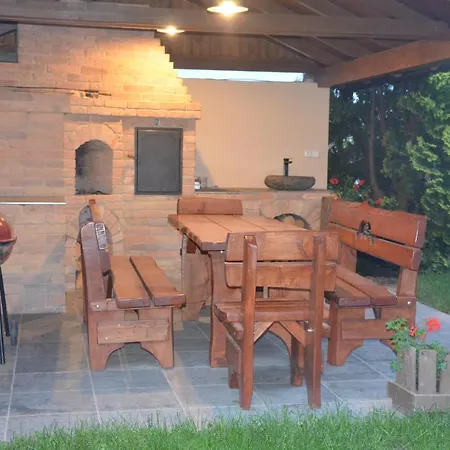 بيت ضيافة U Konicka